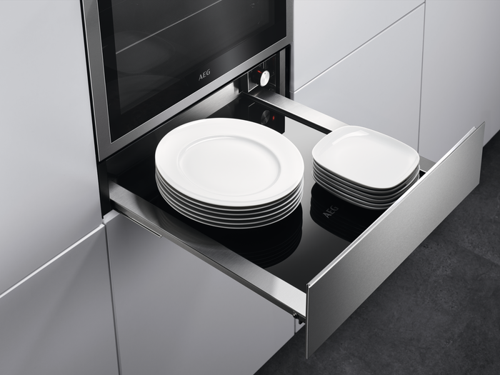  AEG Dishware Warming Cabinets
